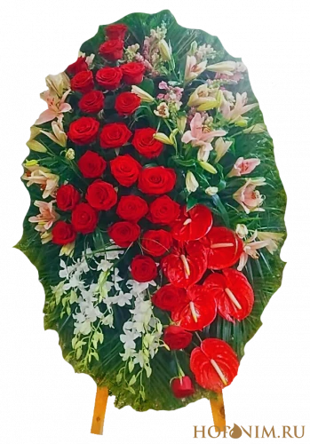 Венок из живых красных роз с антуриумом